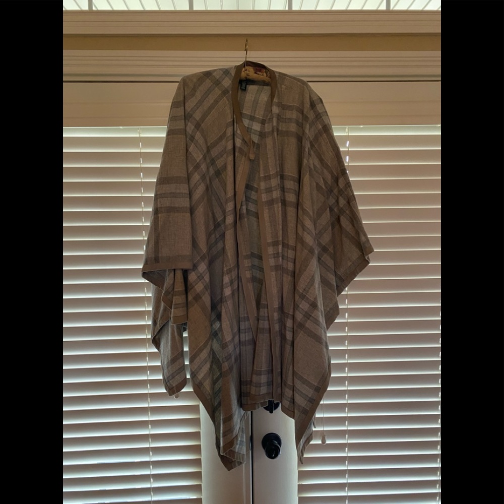 Ralph Lauren cape